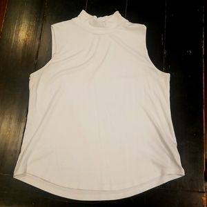 Womens sleeveless mock turtleneck 2X.